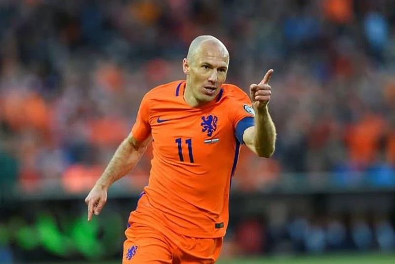 Arjen Robben - Siêu sao bóng đá Hà Lan và Bayern giải nghệ ở tuổi 37