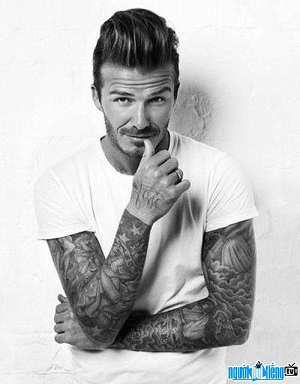 David Beckham là biểu tượng thời trang và là đại diện của nhiều thương hiệu nổi tiếng.